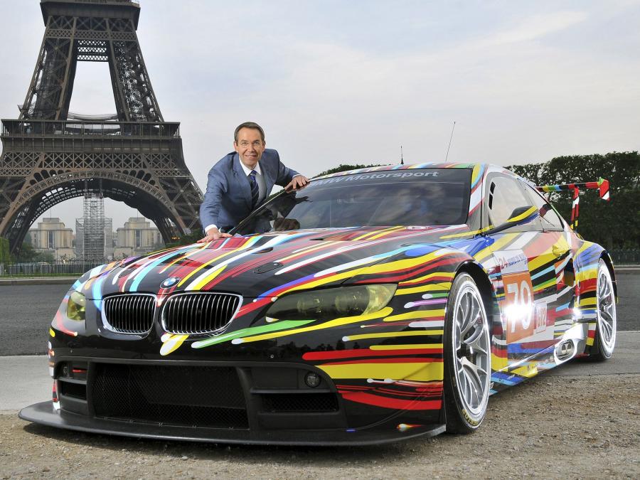  BMW M3 GT2 Art Car by Jeff Koons 2010 года  (фото 19 из 53)